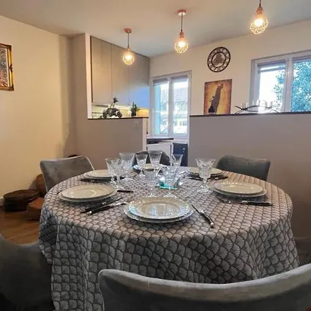 Maison Avec 5 Et Jardin A Apartamento *